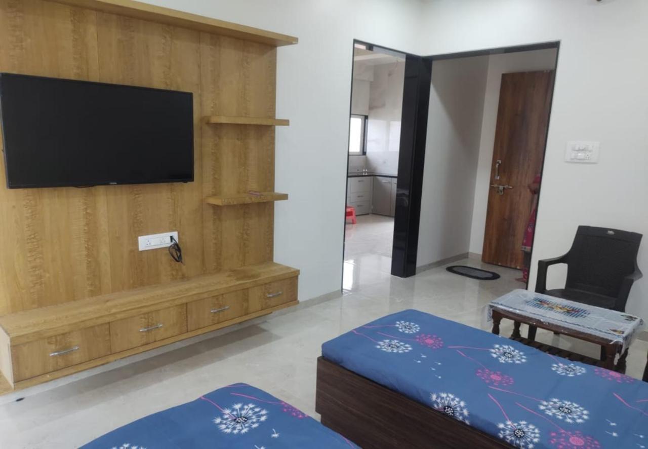 Shiv- Vatsalya Homestay นาสิก ภายนอก รูปภาพ